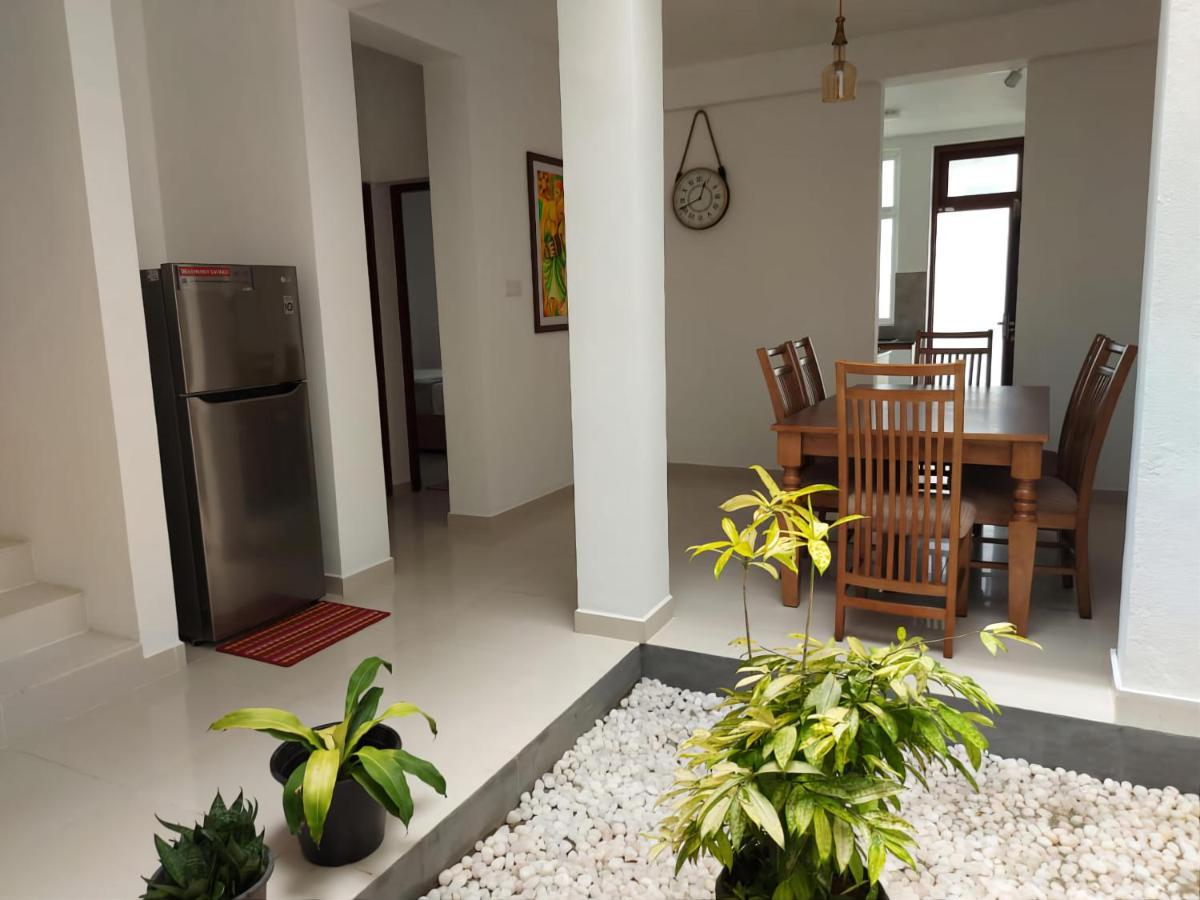 Oesis - Stylish Villa Steps From Historic Galle Fort Luaran gambar