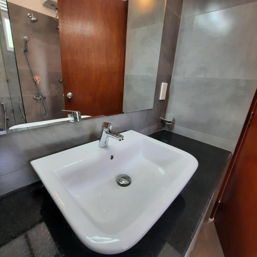 Oesis - Stylish Villa Steps From Historic Galle Fort Luaran gambar