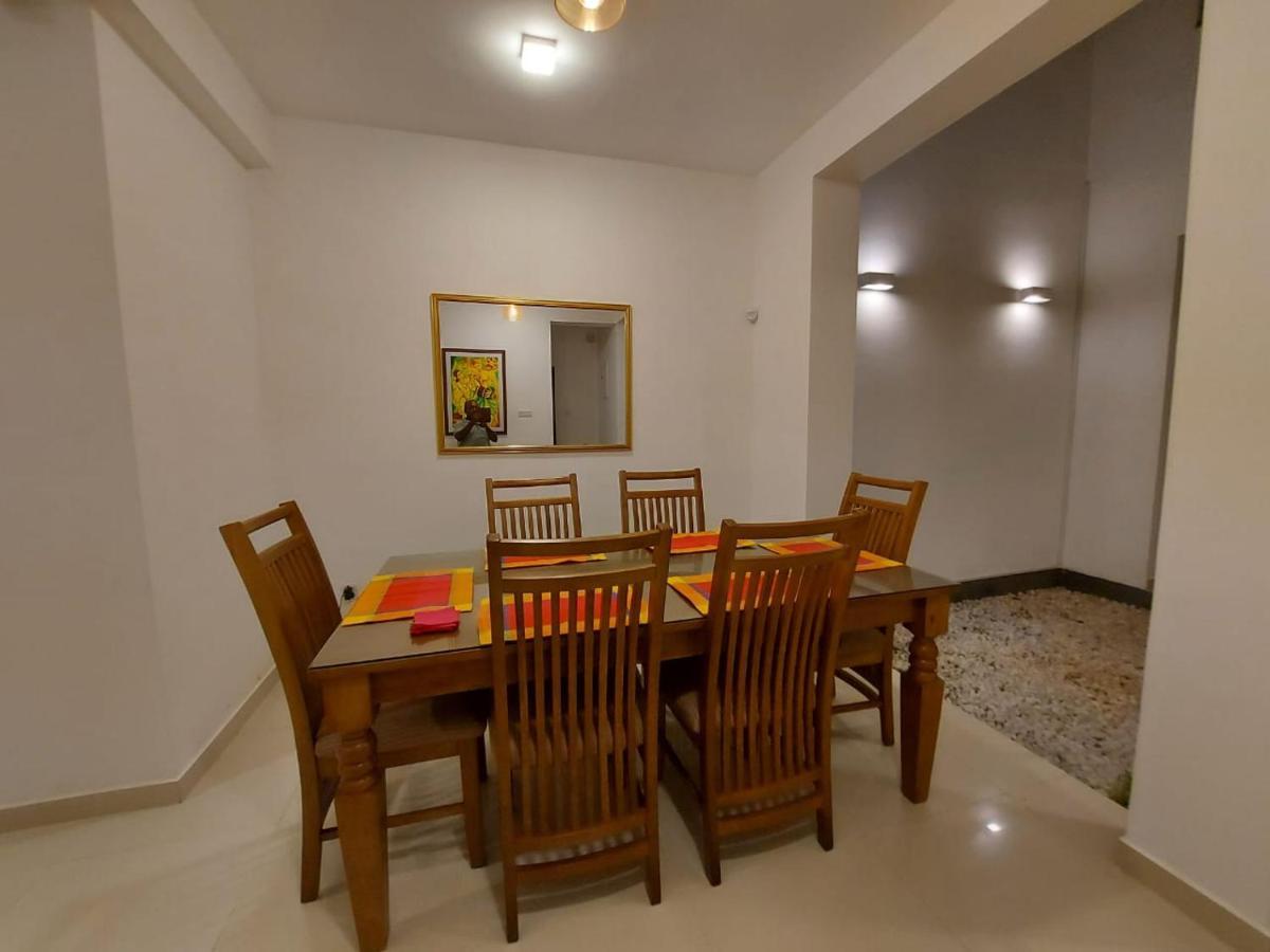Oesis - Stylish Villa Steps From Historic Galle Fort Luaran gambar