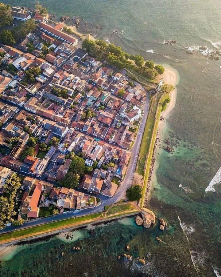 Oesis - Stylish Villa Steps From Historic Galle Fort Luaran gambar